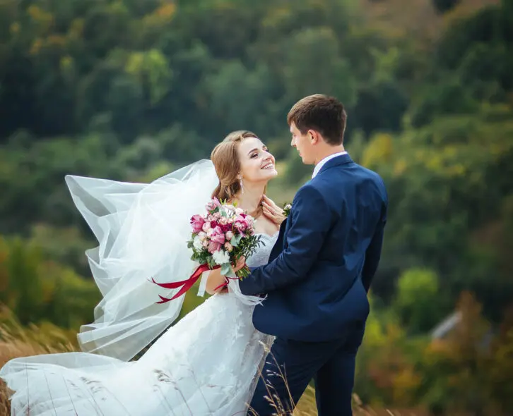 Beautiful Wedding walk on nature Ukraine SumyBeautiful Wedding walk on nature Ukraine Sumy