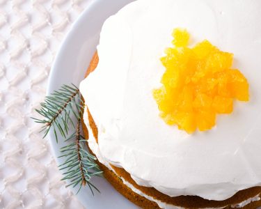 Vanilla-Orange Gingerbread Cream Cake